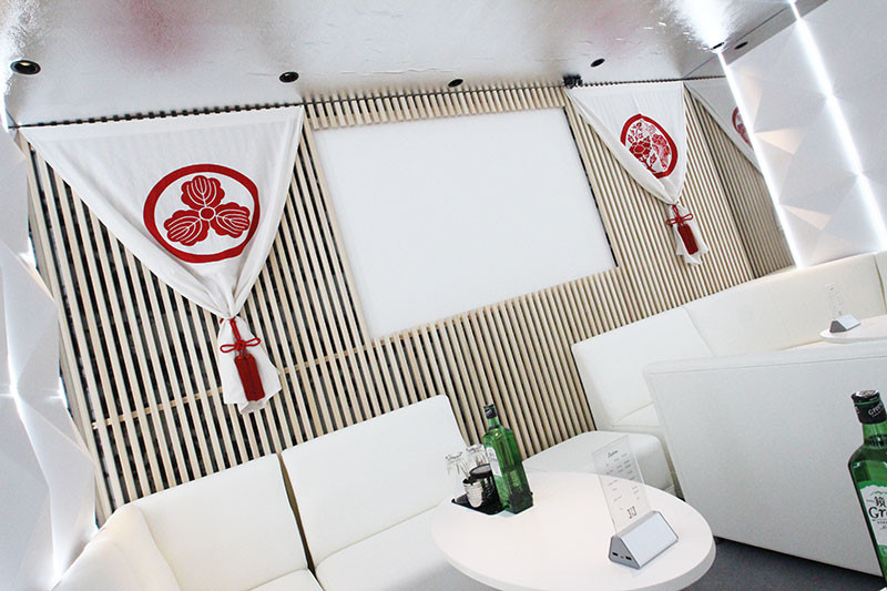 323 CLUB 店内