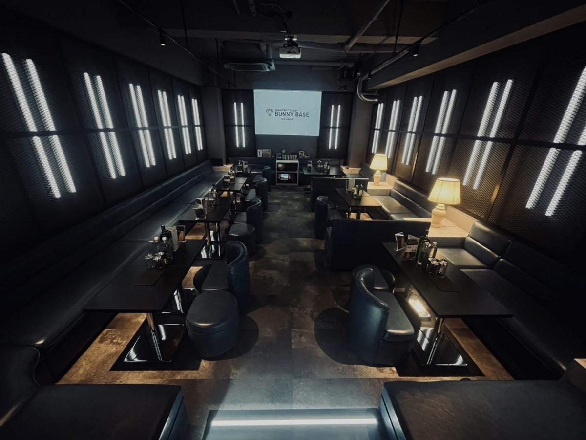 Bunny Base 店内 2
