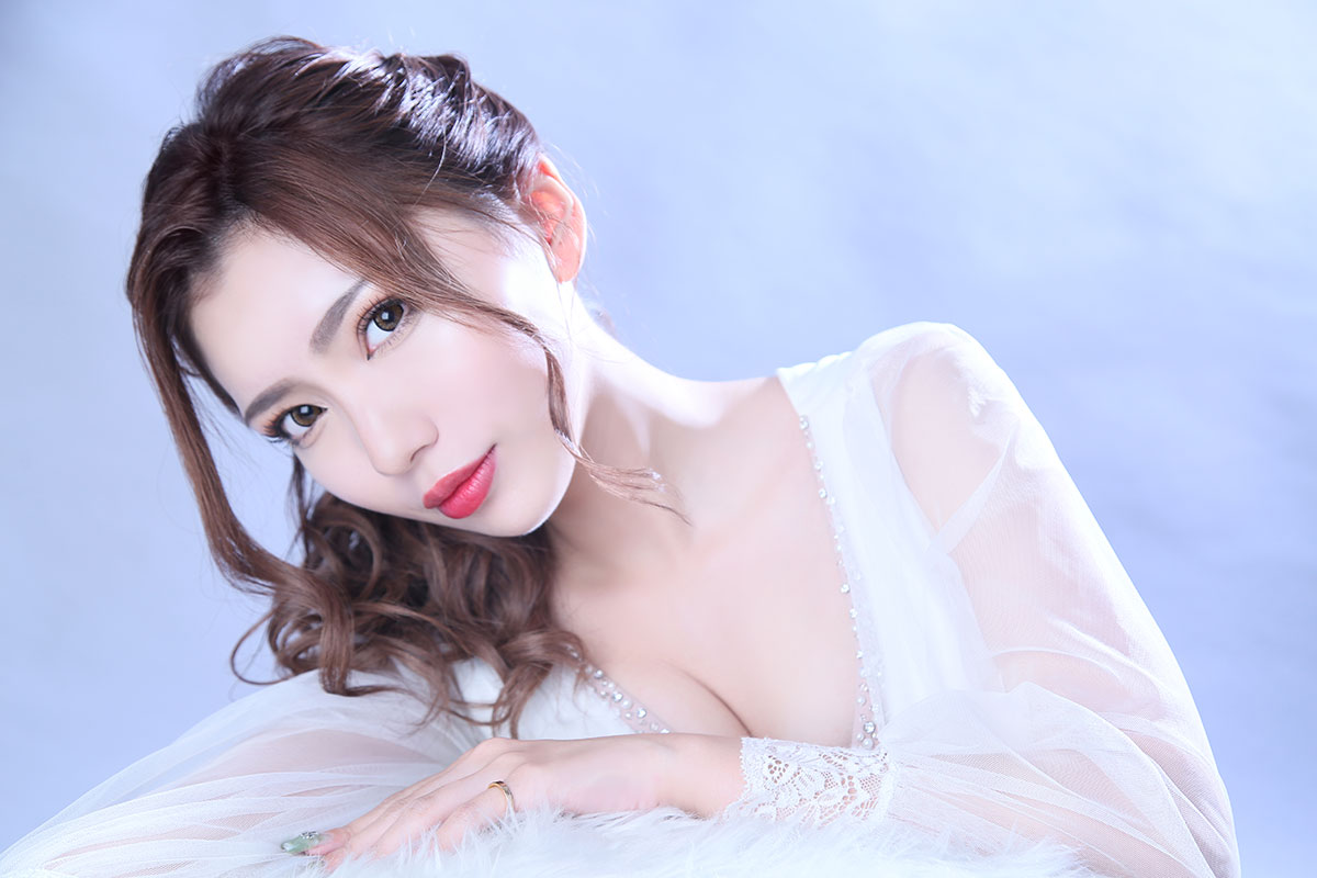 ねおん
