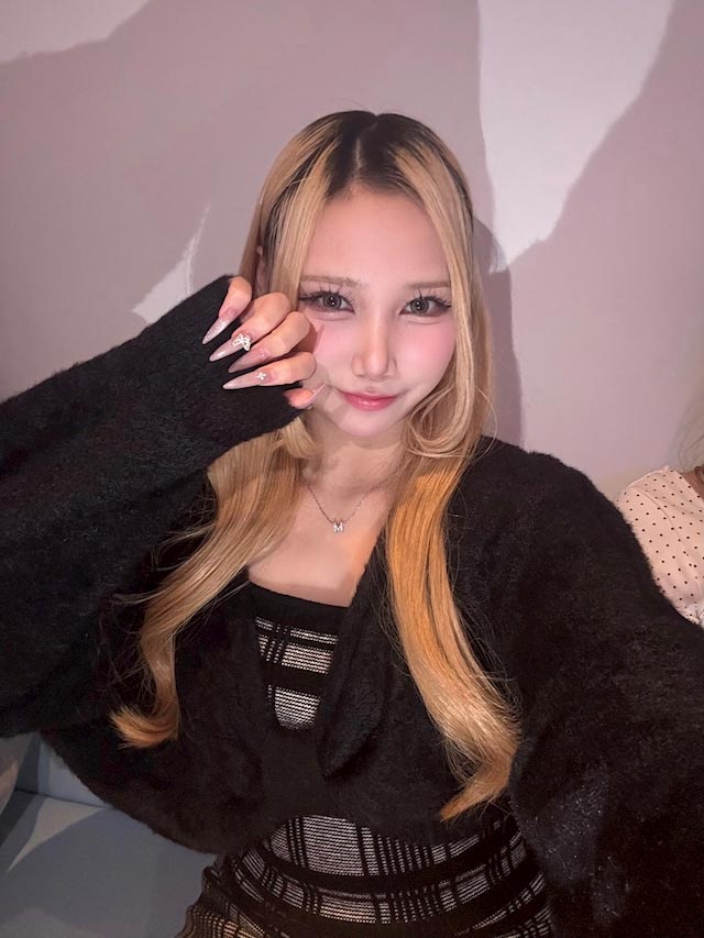 みあ