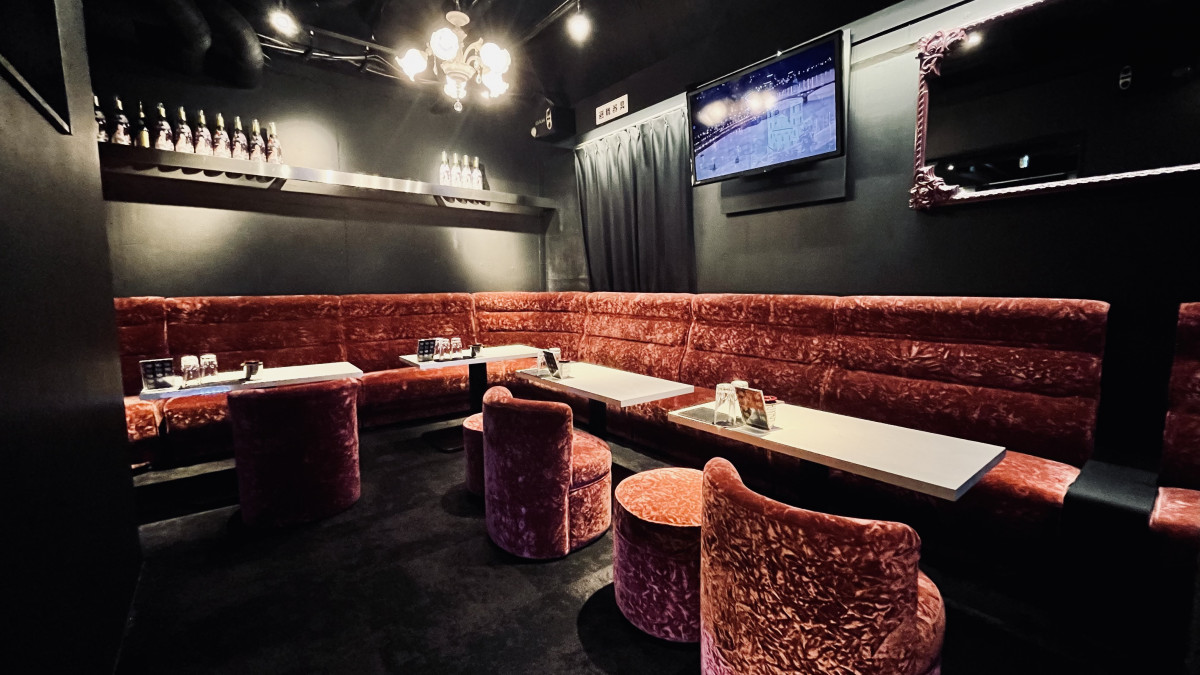 CLUB MOORE 店内