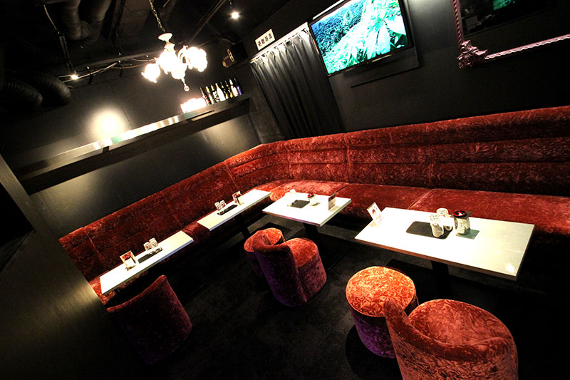 CLUB MOORE 店内
